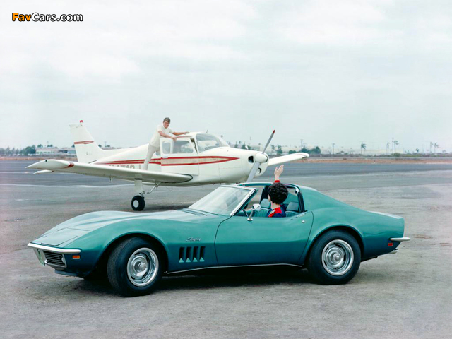 Photos of Corvette Stingray T-Top (C3) 1969 (640 x 480)