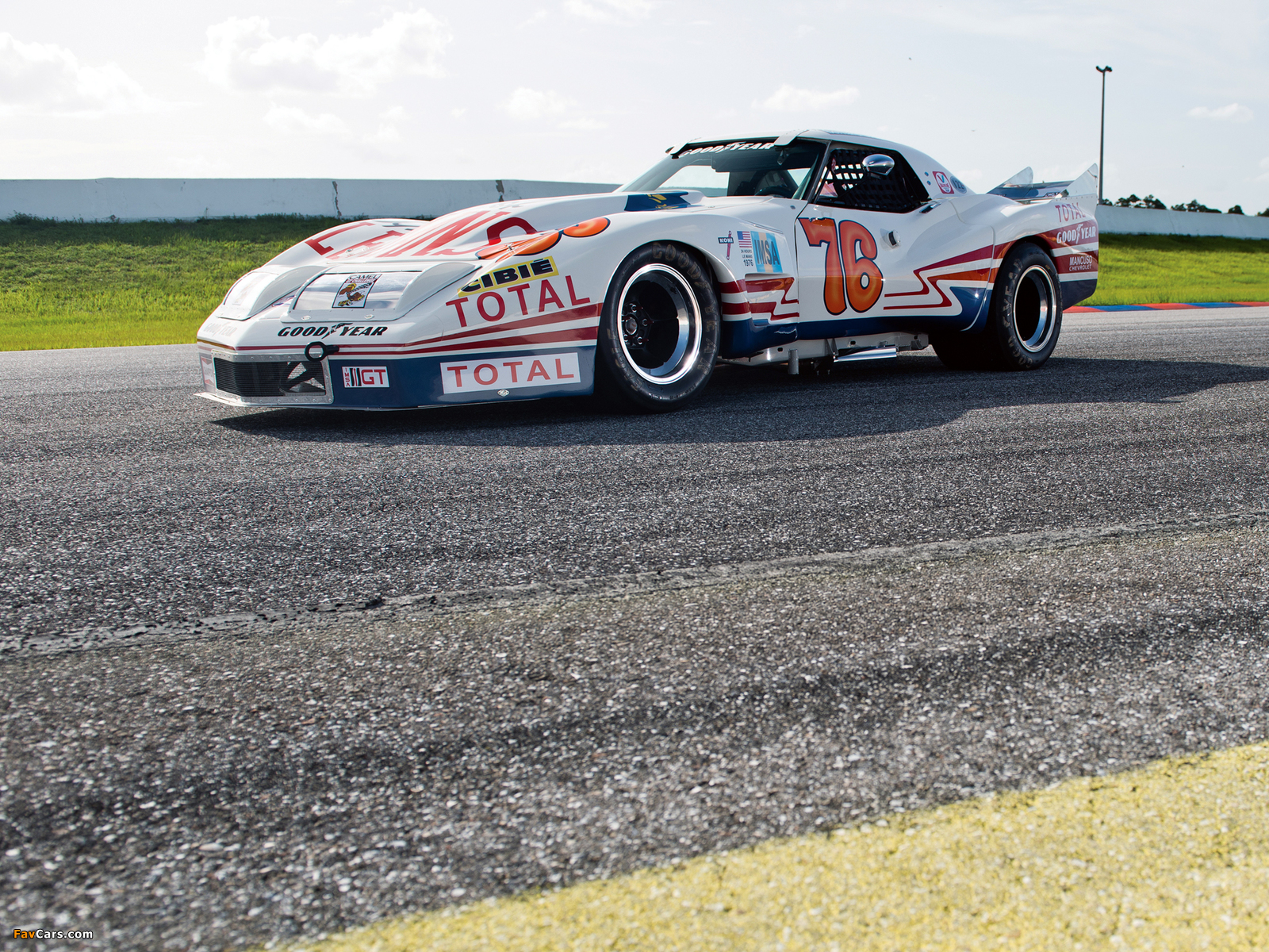 Pictures of Greenwood Corvette IMSA Racing Coupe (C3) 1976 (1600 x 1200)