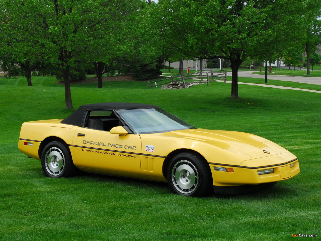 Corvette Convertible Indy 500 Pace Car (C4) 1986 images (1280 x 960)