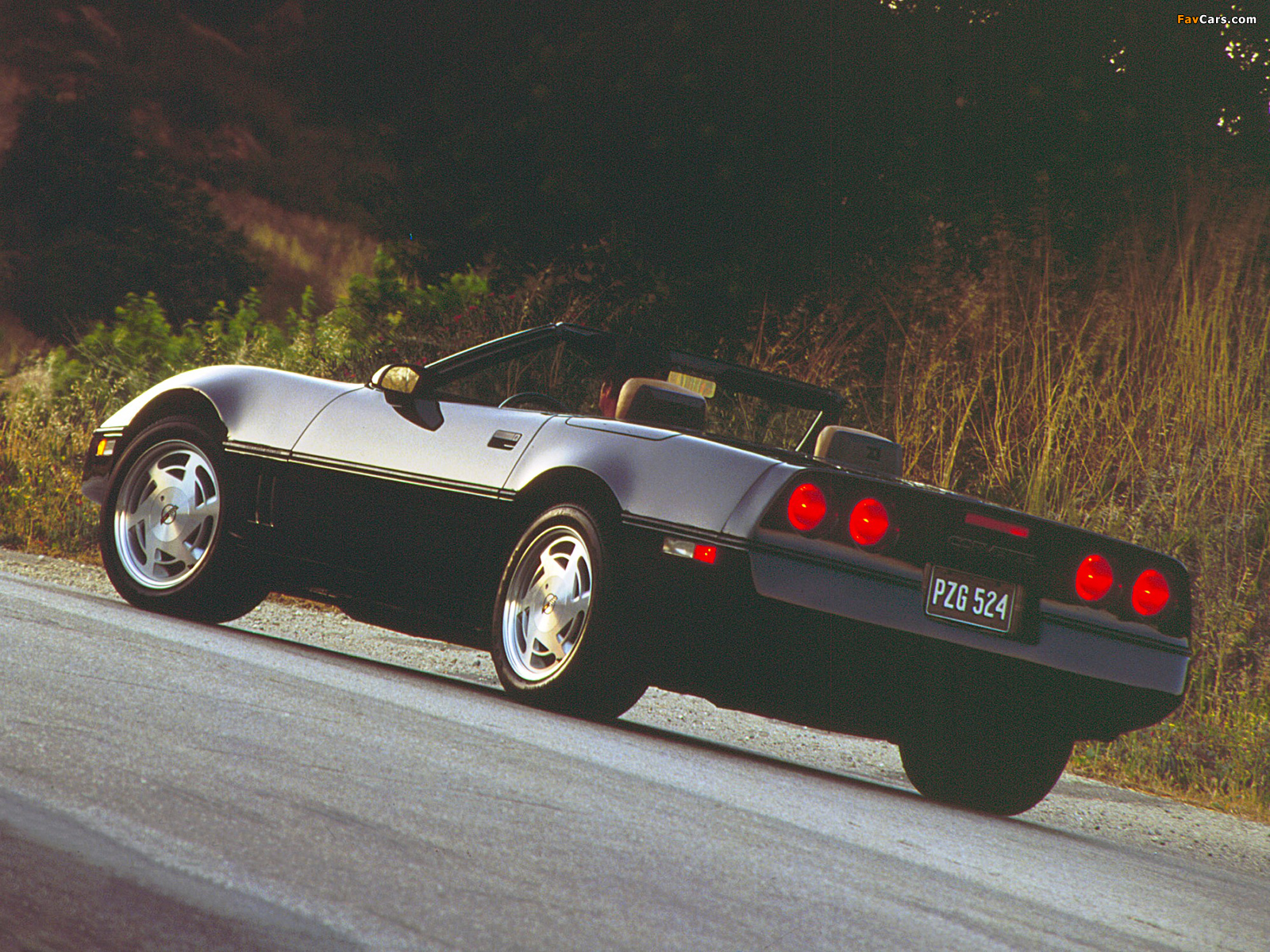 Corvette Convertible (C4) 1986–91 photos (1600 x 1200)