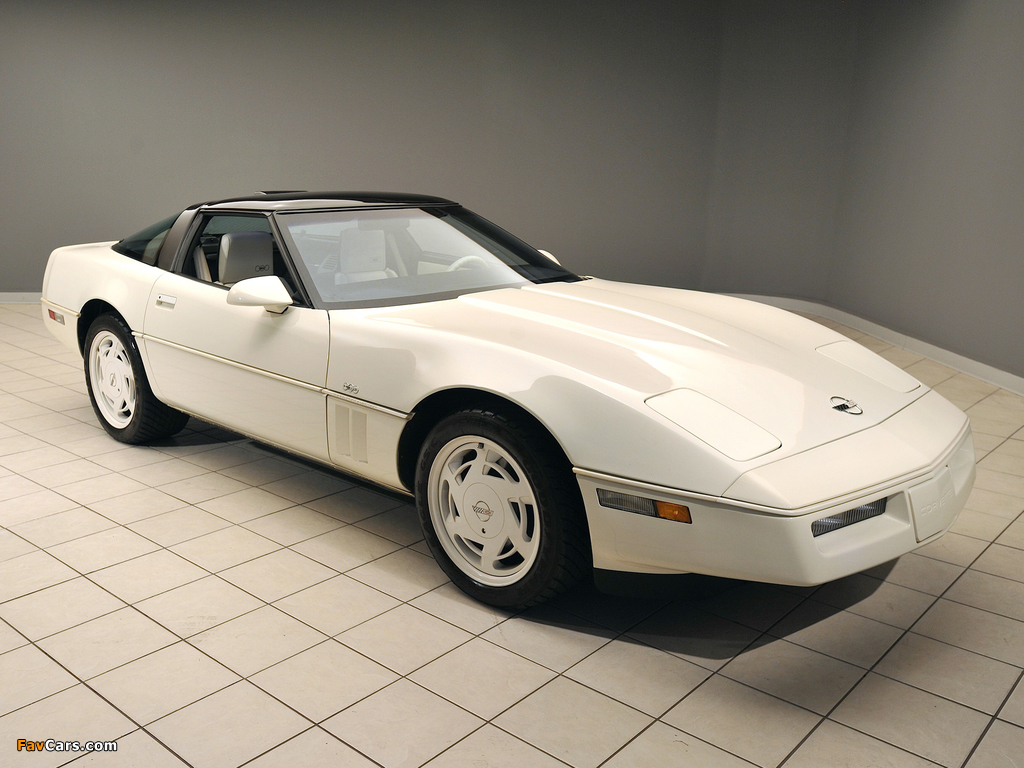 Corvette Z01 Coupe 35th Anniversary (C4) 1988 photos (1024 x 768)