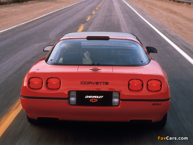 Corvette ZR-1 Coupe (C4) 1990 photos (640 x 480)
