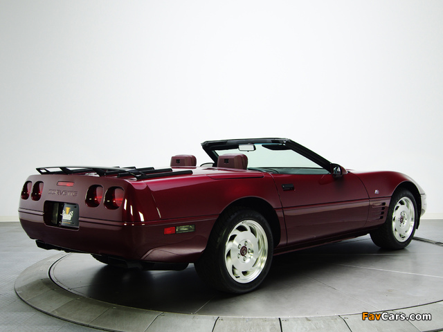 Corvette Convertible 40th Anniversary (C4) 1993 photos (640 x 480)