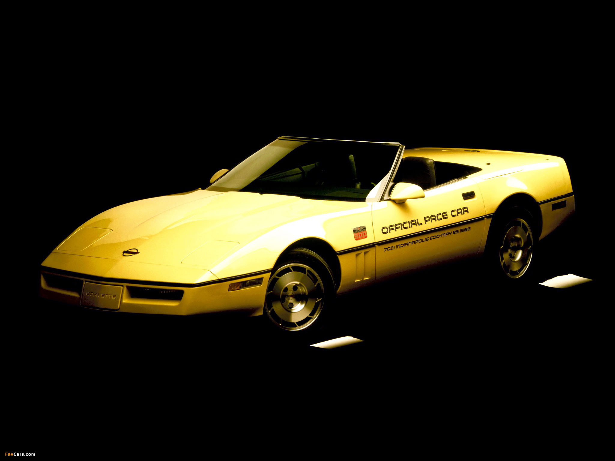 Pictures of Corvette Convertible Indy 500 Pace Car (C4) 1986 (2048 x 1536)