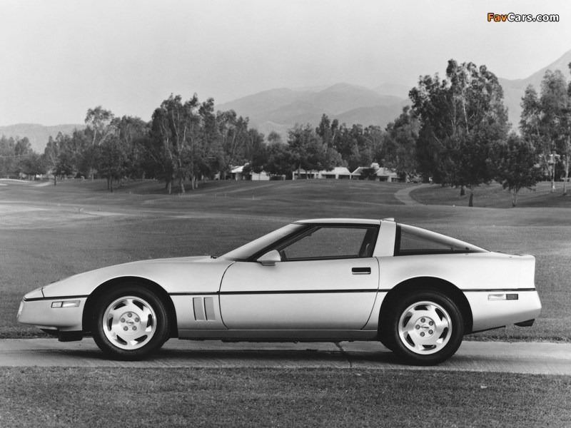 Corvette Coupe (C4) 1983–91 wallpapers (800 x 600)