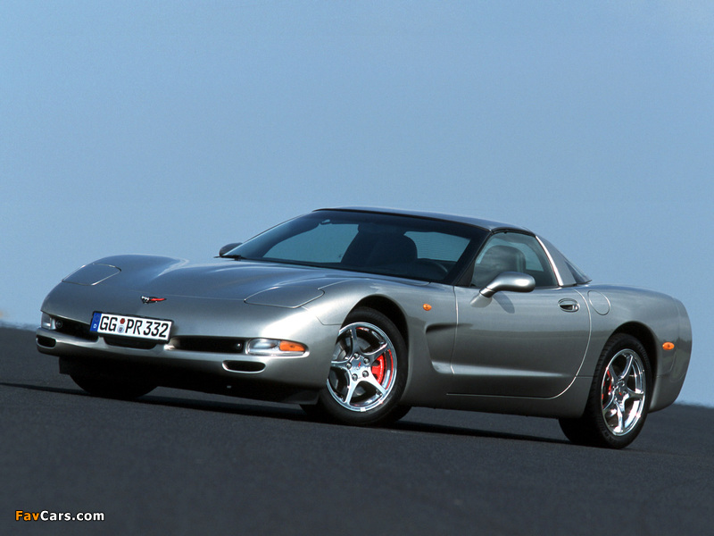 Corvette Coupe EU-spec (C5) 1997–2004 images (800 x 600)