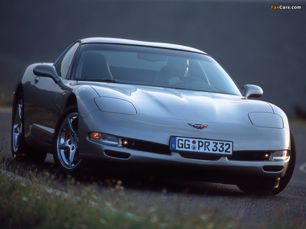 Corvette Coupe EU-spec (C5) 1997–2004 images (1024 x 768)