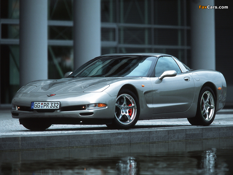 Corvette Coupe EU-spec (C5) 1997–2004 pictures (800 x 600)