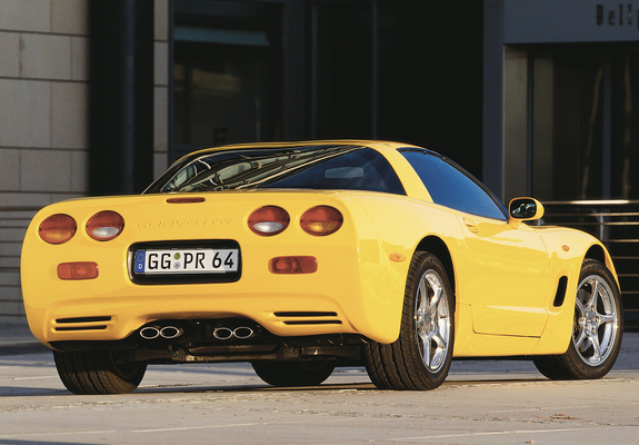 Corvette Coupe EU-spec (C5) 1997–2004 pictures