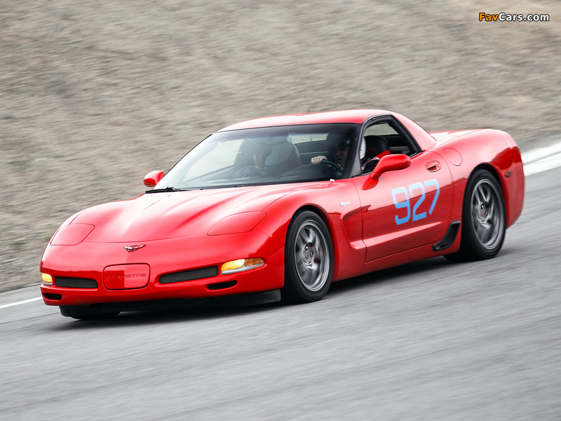 Corvette Z06 (C5) 2001–03 images (800 x 600)