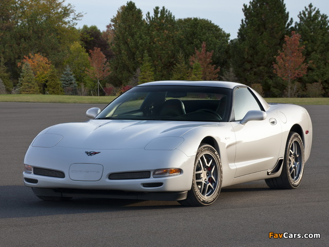 Images of Corvette Z06 (C5) 2001–03 (640 x 480)