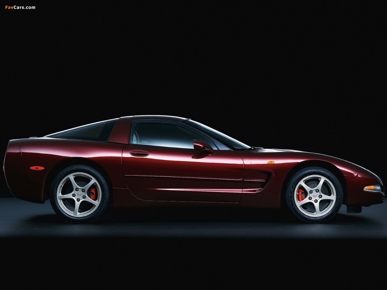 Images of Corvette Coupe 50th Anniversary EU-spec (C5) 2002–03 (1280 x 960)