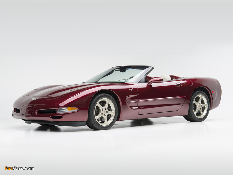 Pictures of Corvette Convertible 50th Anniversary (C5) 2002–03 (800 x 600)