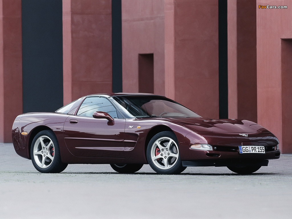 Pictures of Corvette Coupe 50th Anniversary EU-spec (C5) 2002–03 (1024 x 768)