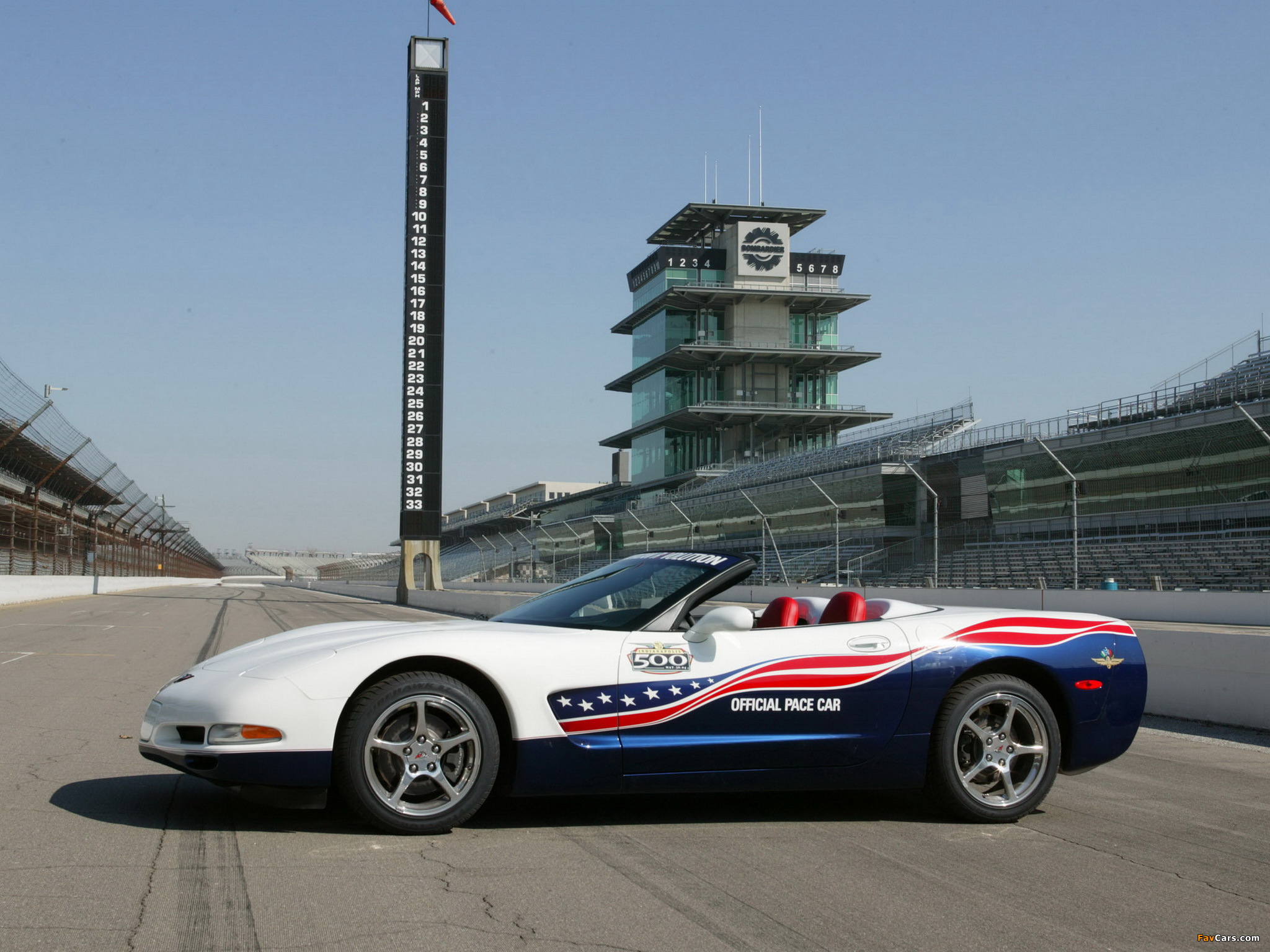 Pictures of Corvette Convertible Indy 500 Pace Car (C5) 2004 (2048 x 1536)