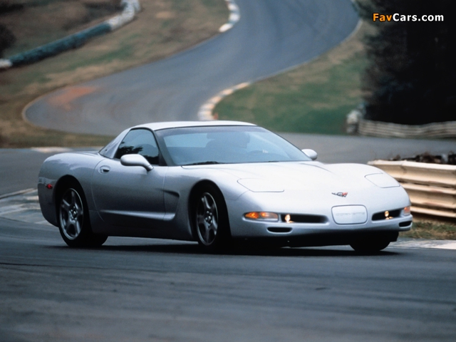 Corvette Coupe (C5) 1997–2004 wallpapers (640 x 480)