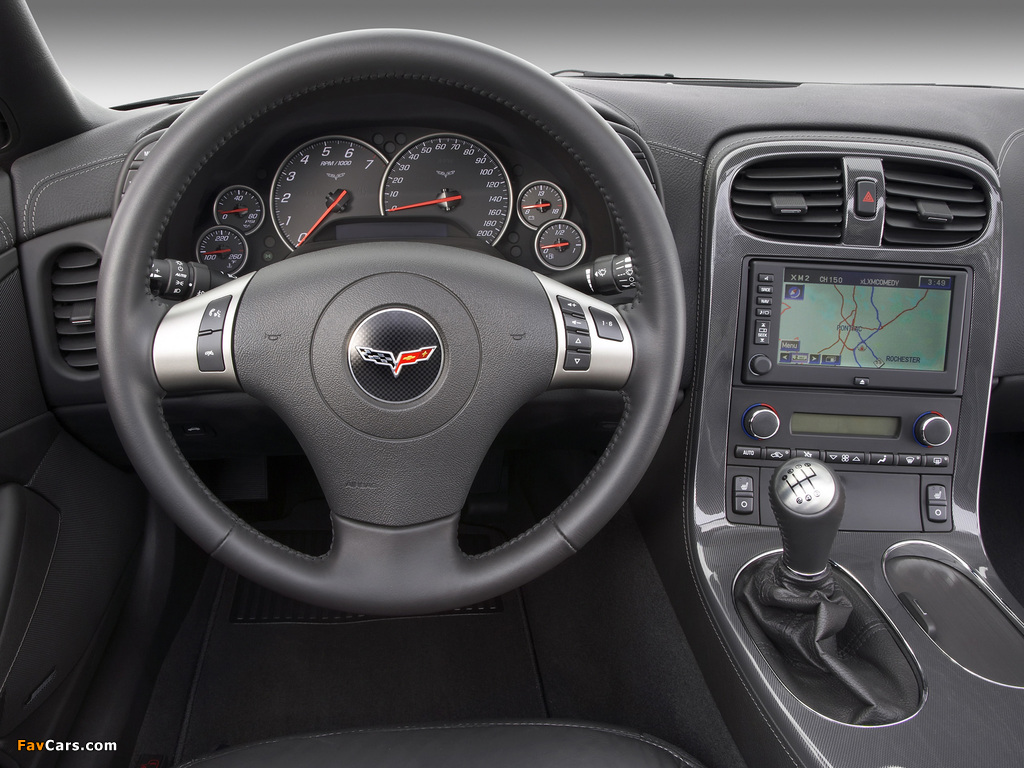 Corvette Coupe (C6) 2008–13 images (1024 x 768)