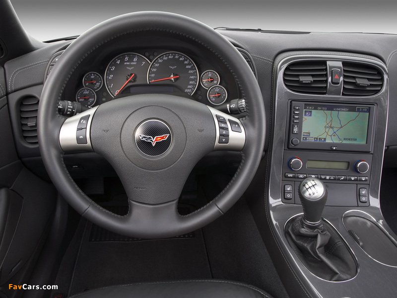 Corvette Coupe (C6) 2008–13 images (800 x 600)