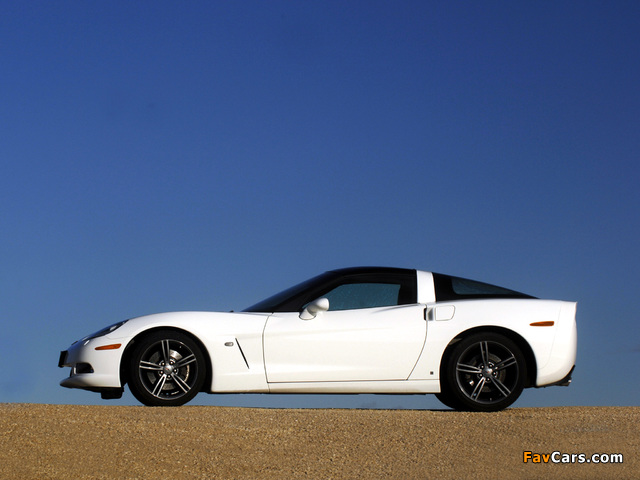 Corvette Coupe (C6) 2008–13 pictures (640 x 480)