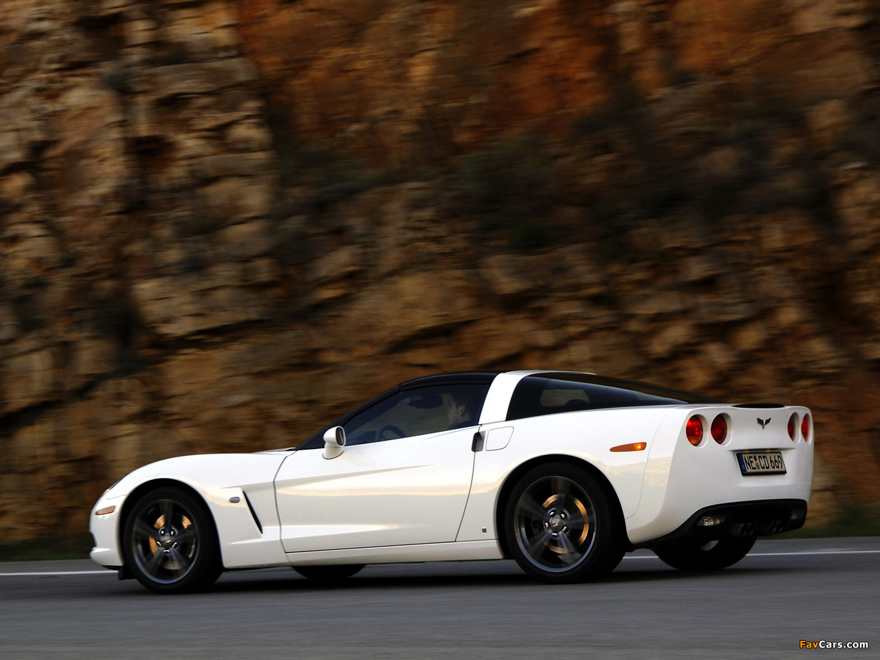 Corvette Coupe (C6) 2008–13 wallpapers (1280 x 960)