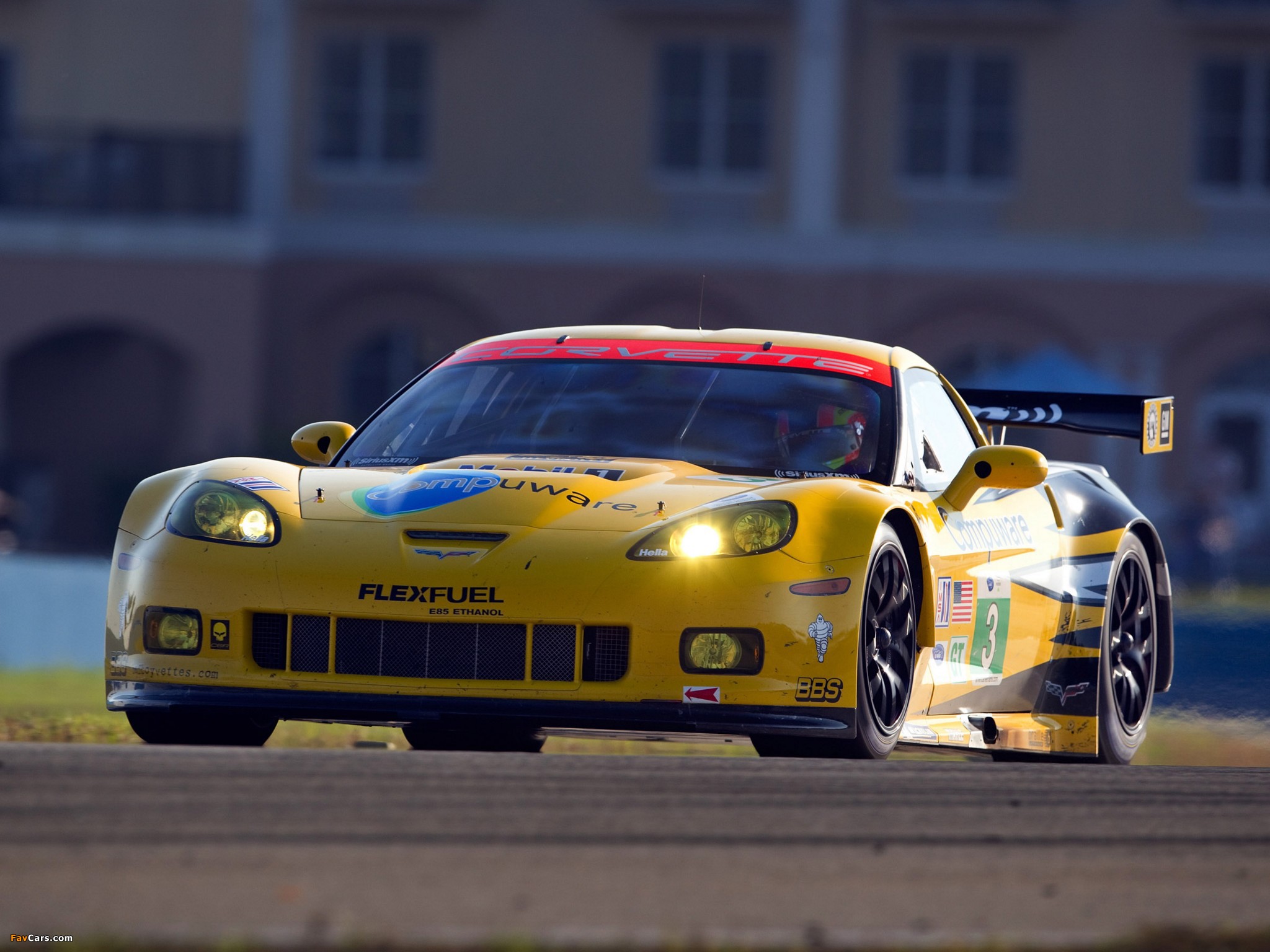 Corvette C6.R GT2 2011–13 wallpapers (2048 x 1536)