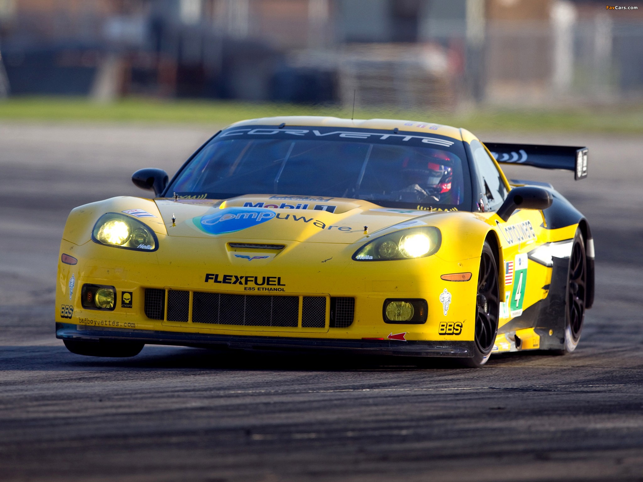 Images of Corvette C6.R GT2 2011–13 (2048 x 1536)