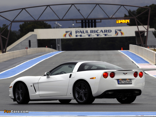 Pictures of Corvette Coupe (C6) 2008–13 (640 x 480)