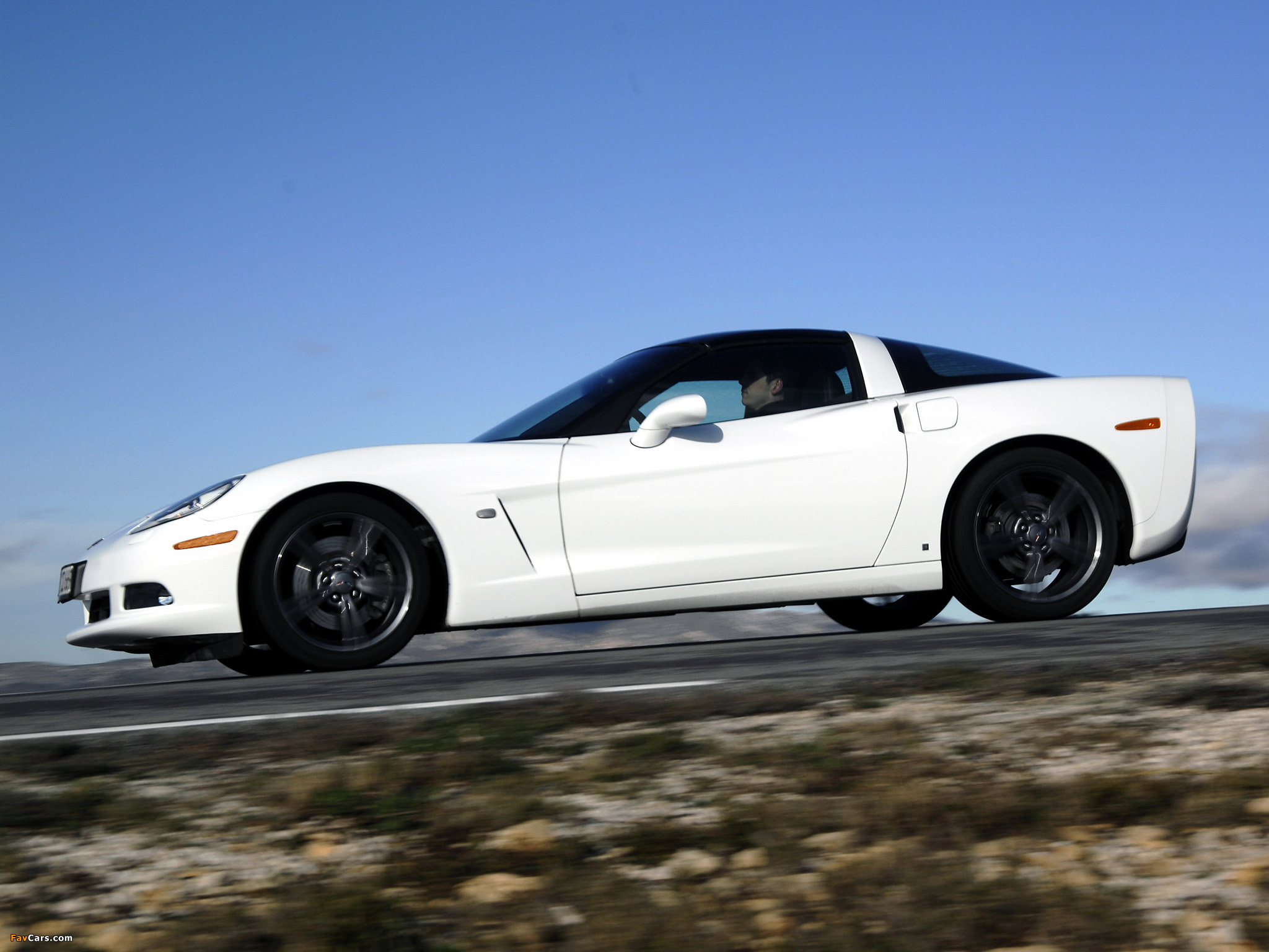 Pictures of Corvette Coupe (C6) 2008–13 (2048 x 1536)