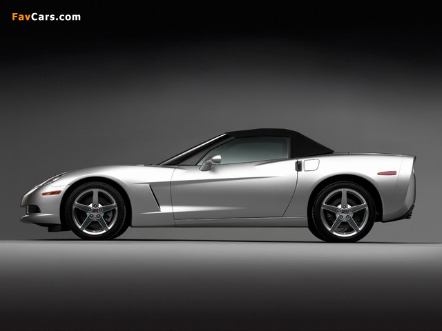 Corvette Convertible (C6) 2005 wallpapers (640 x 480)