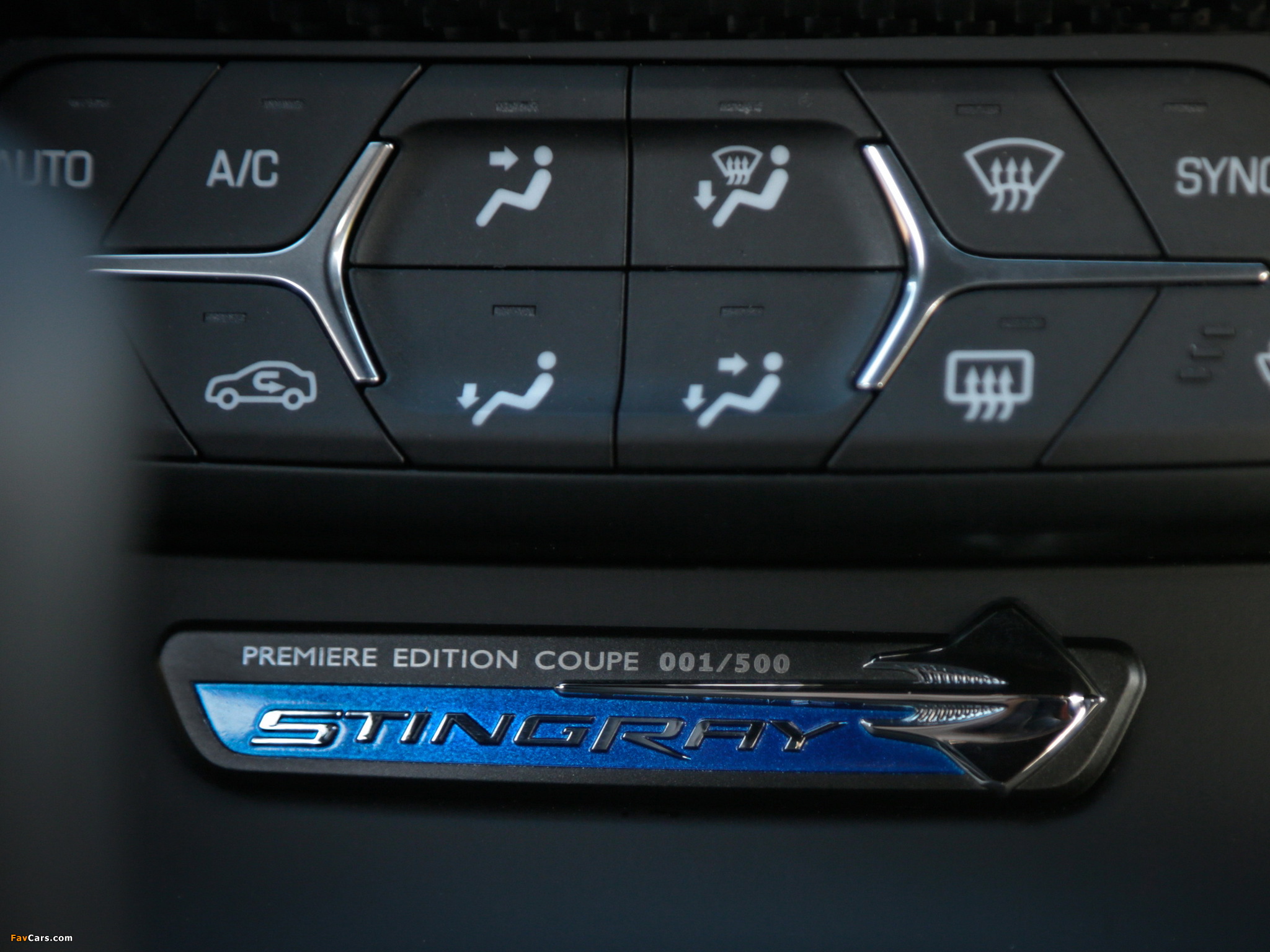 Corvette Stingray Premiere Edition Coupe (C7) 2013 pictures (2048 x 1536)