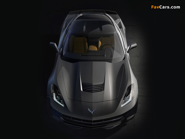 Photos of Corvette Stingray Coupe (C7) 2013 (640 x 480)