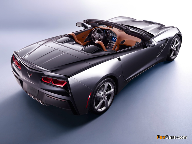 Photos of Corvette Stingray Convertible (C7) 2013 (640 x 480)