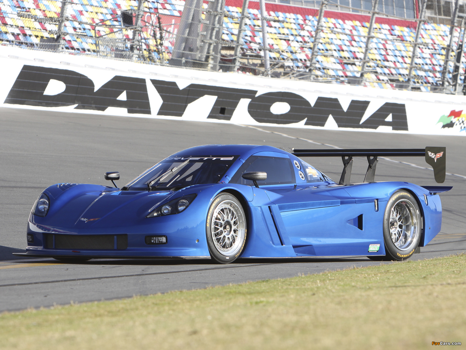Corvette Daytona Prototype 2012 images (1600 x 1200)