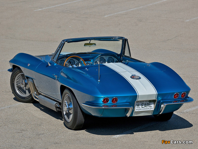 Pictures of Corvette Sting Ray Convertible Show Car (C2) 1963 (640 x 480)