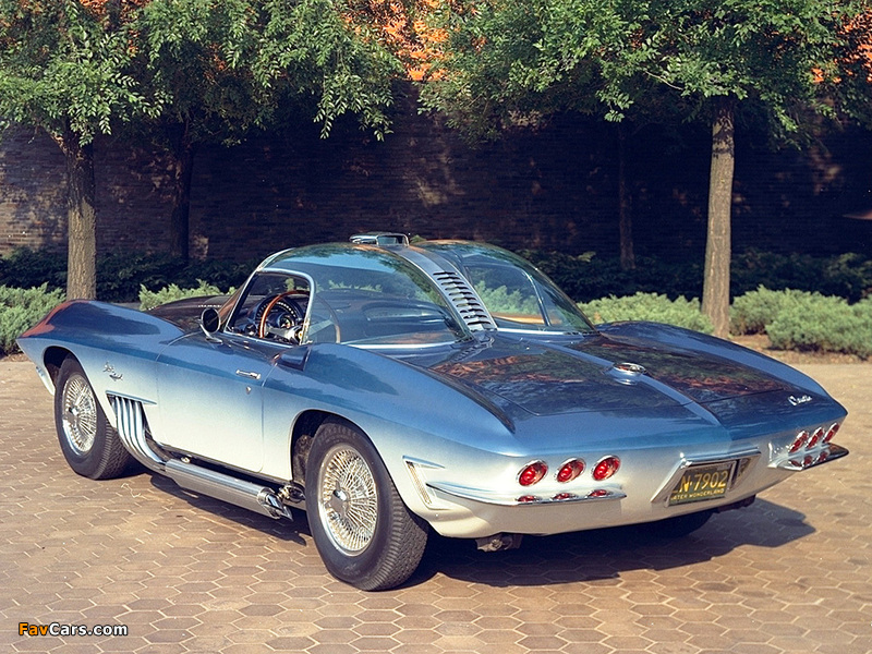 Images of Corvette XP 755 Shark Concept Car 1961 (800 x 600)