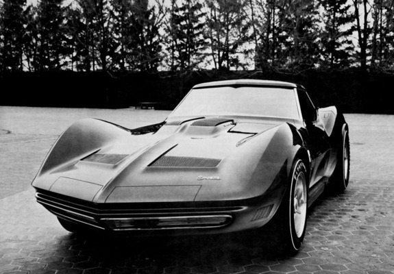 Photos of Corvette Mako Shark II Concept Car 1965