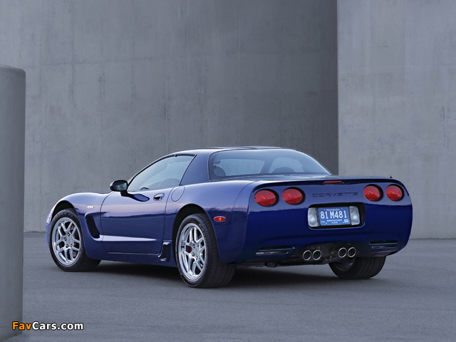 Images of Corvette Z06 Commemorative Edition (C5) 2003 (640 x 480)