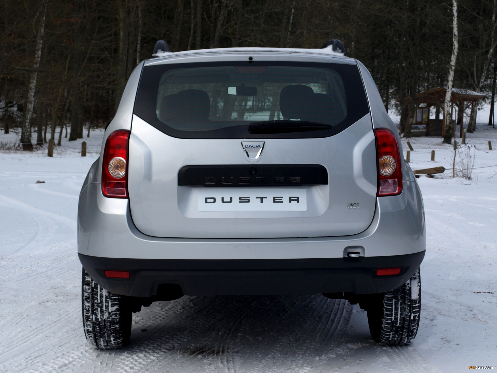 Dacia Duster 2010 images (2048 x 1536)