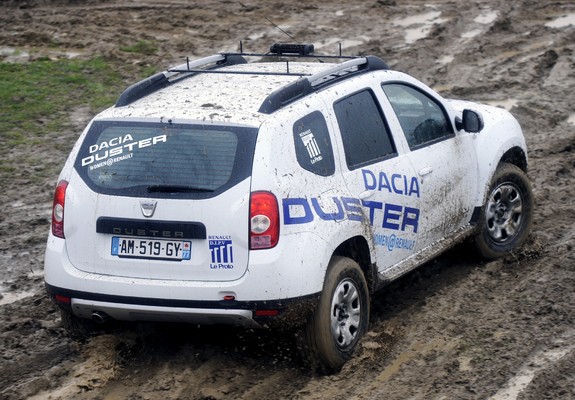 Images of Dacia Duster Rallye Aicha Des Gazelles 2010