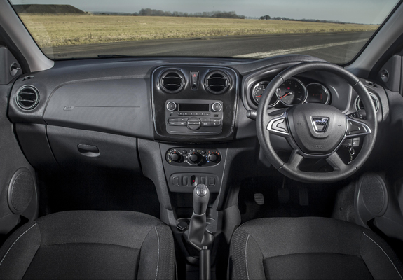 Images of Dacia Logan MCV UK-spec 2017