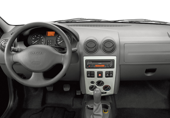 Photos of Dacia Logan Pick-up 2007–08