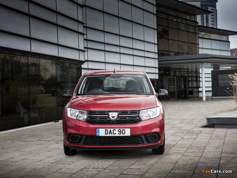 Dacia Sandero UK-spec 2017 photos (800 x 600)