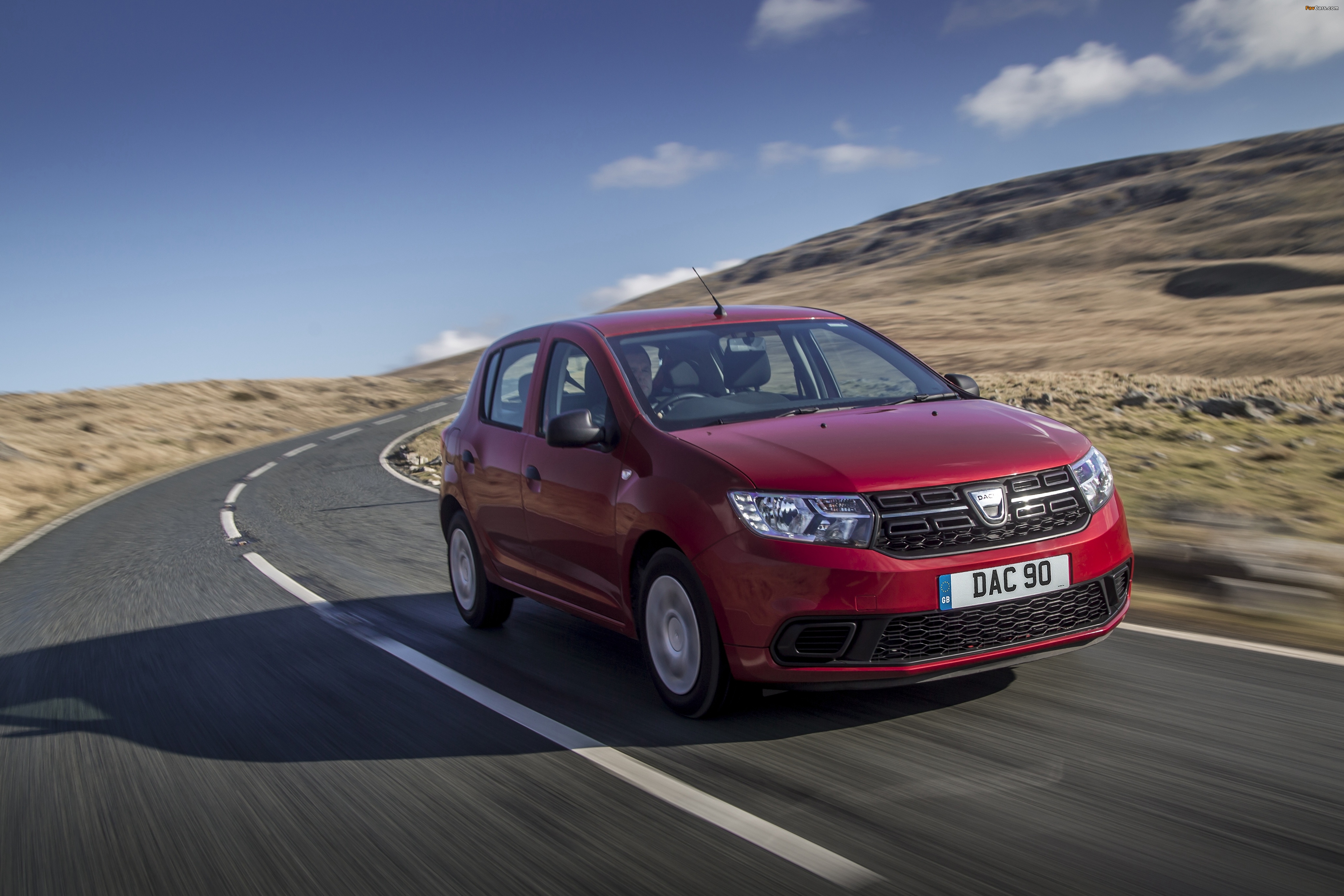 Dacia Sandero UK-spec 2017 pictures (4096 x 2731)