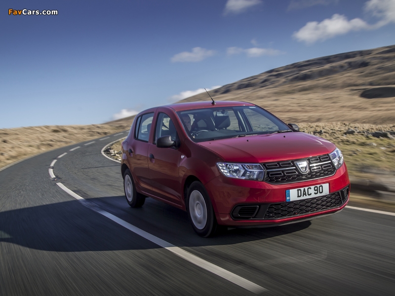 Dacia Sandero UK-spec 2017 pictures (800 x 600)