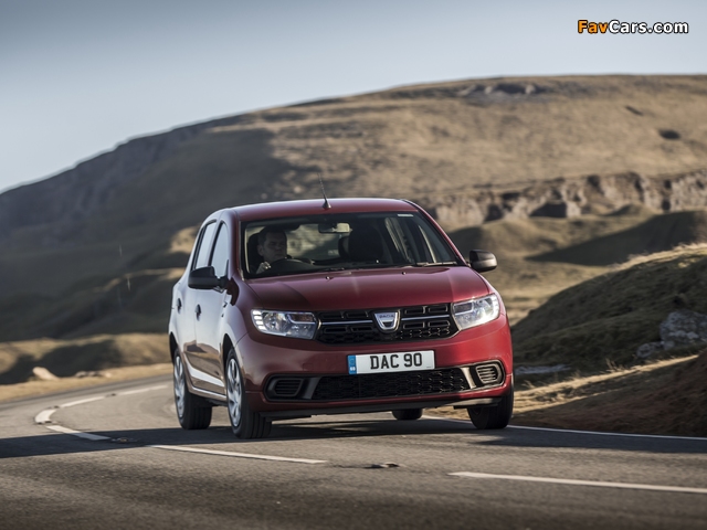 Images of Dacia Sandero UK-spec 2017 (640 x 480)