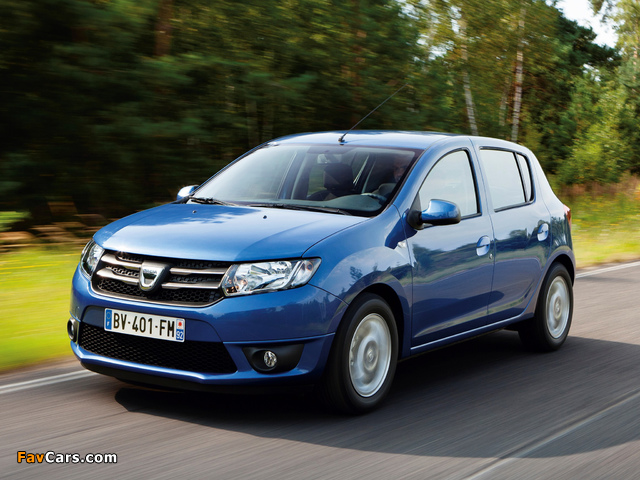 Photos of Dacia Sandero 2012 (640 x 480)