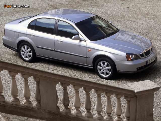 Photos of Daewoo Evanda 2002–04 (640 x 480)