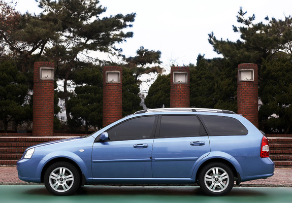 Daewoo Lacetti Sport Wagon 2004–09 images