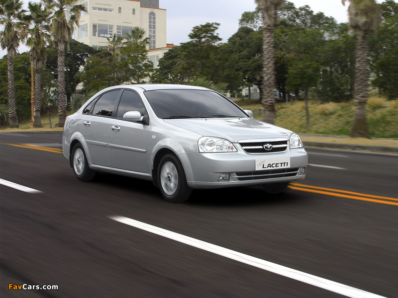 Photos of Daewoo Lacetti Sedan 2004–09 (800 x 600)