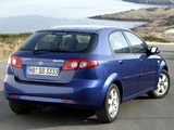 Pictures of Daewoo Lacetti Hatchback SX 2004–09